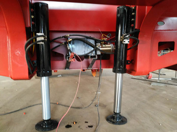 半掛車液壓支腿 半掛車液壓支腿